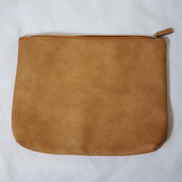 Free People Vegan Leather Tablet Ipad Case Pouch - Picture 3 of 10